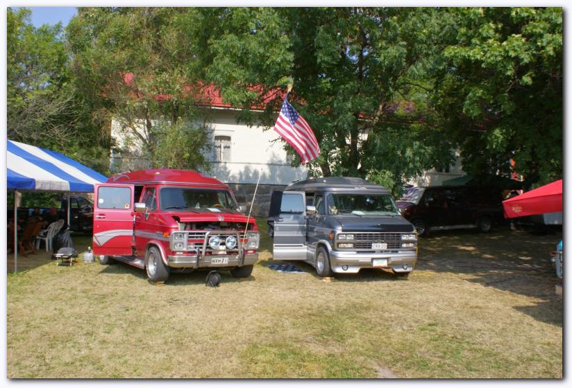 802x537 pixels (99K)